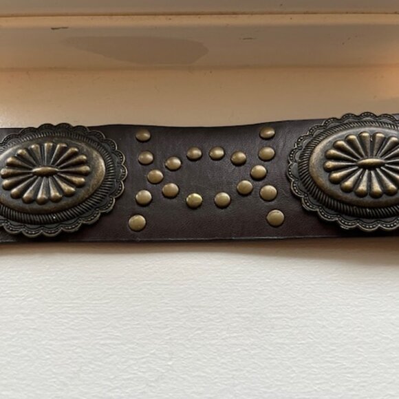 Western style leather belt with conchos. - Picture 3 of 5